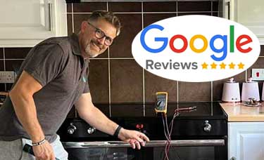 Paul fixing an oven<br />
